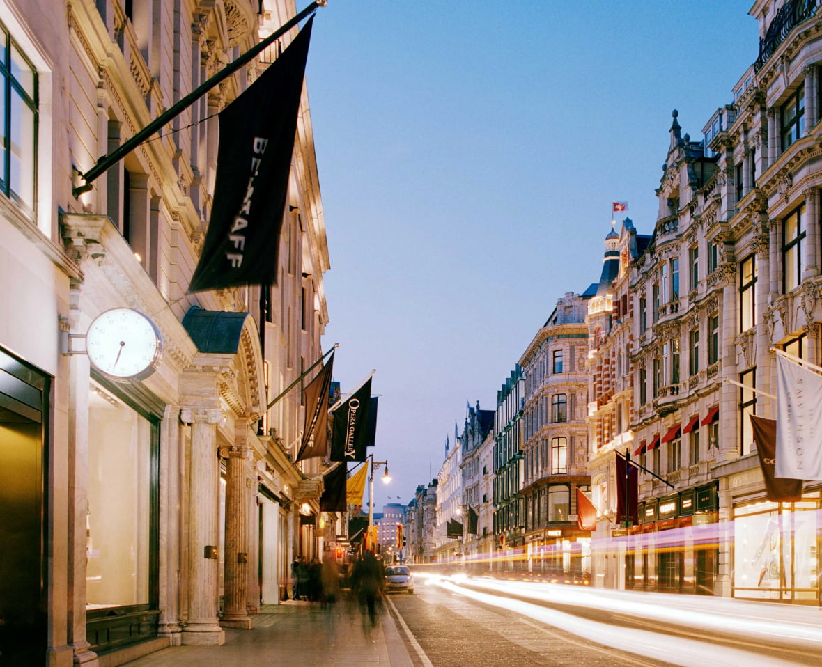 A Mayfair street at dusk